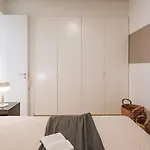 Belver - 1 Bedroom, Balcony And Parking In Arroios Lisboa